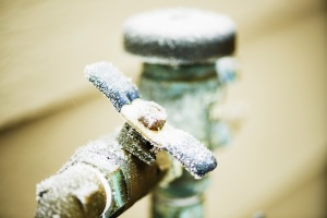 Winter Plumbing Tips: Protecting Your Pipes from Freezing in California